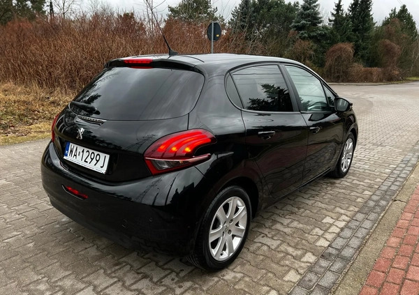 Peugeot 208 cena 29900 przebieg: 146000, rok produkcji 2015 z Łeba małe 379